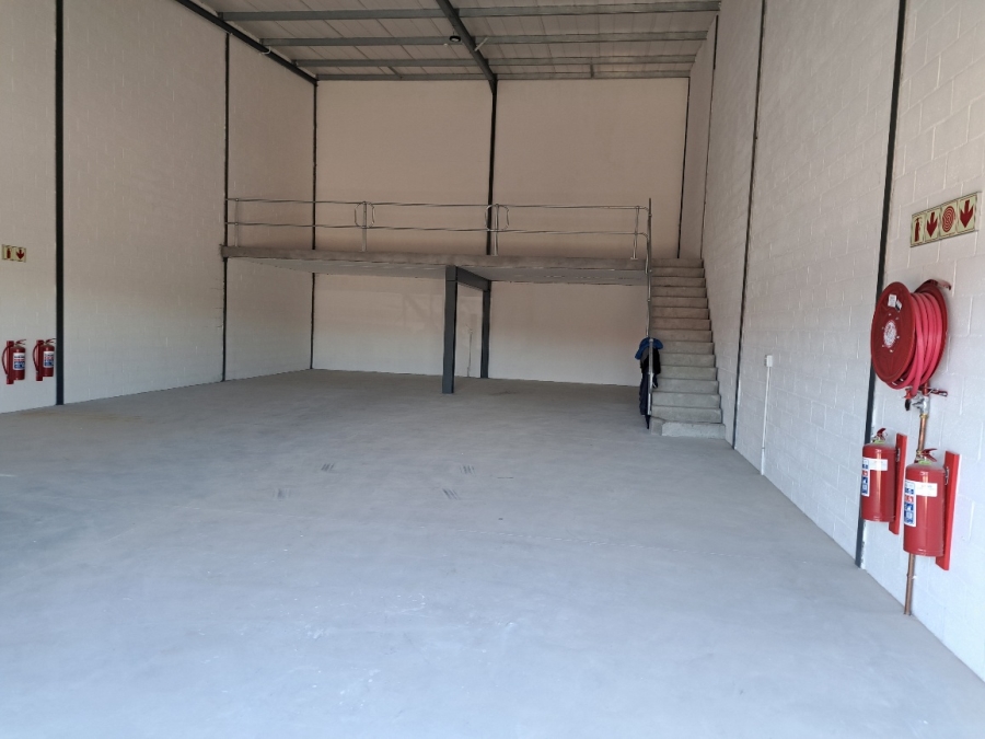 To Let commercial Property for Rent in Fisantekraal Western Cape